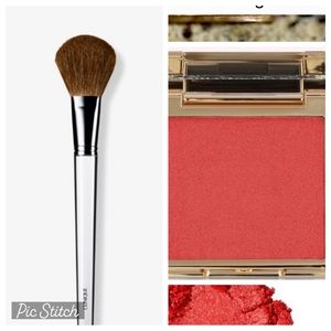 Clinique Blush Brush + Beau Babe Blush (CORAL) bundle